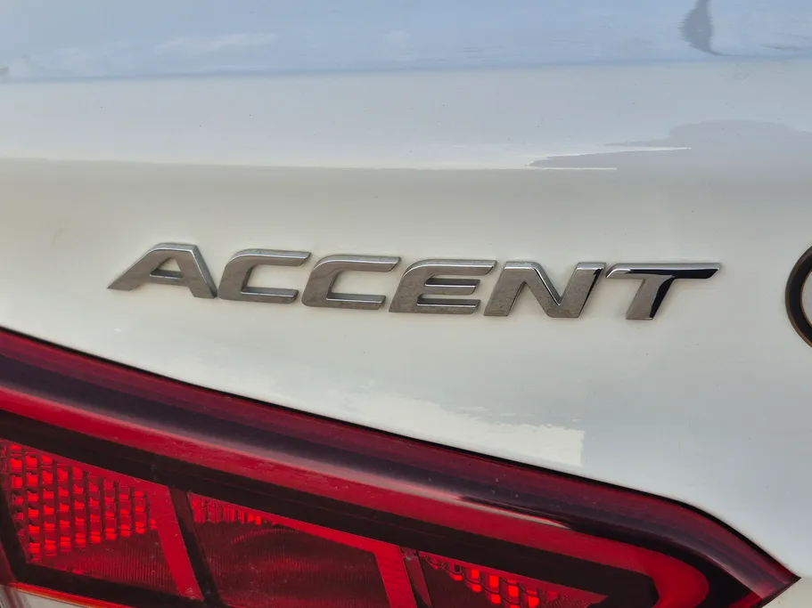 هيونداي اكسنت سمارت 2023 