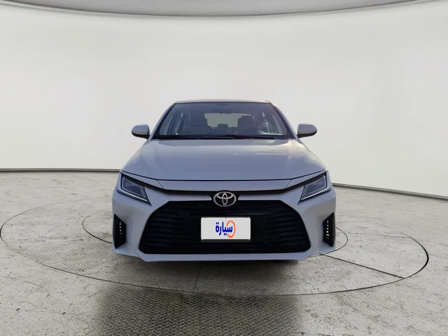 2023 Toyota Yaris  Y 