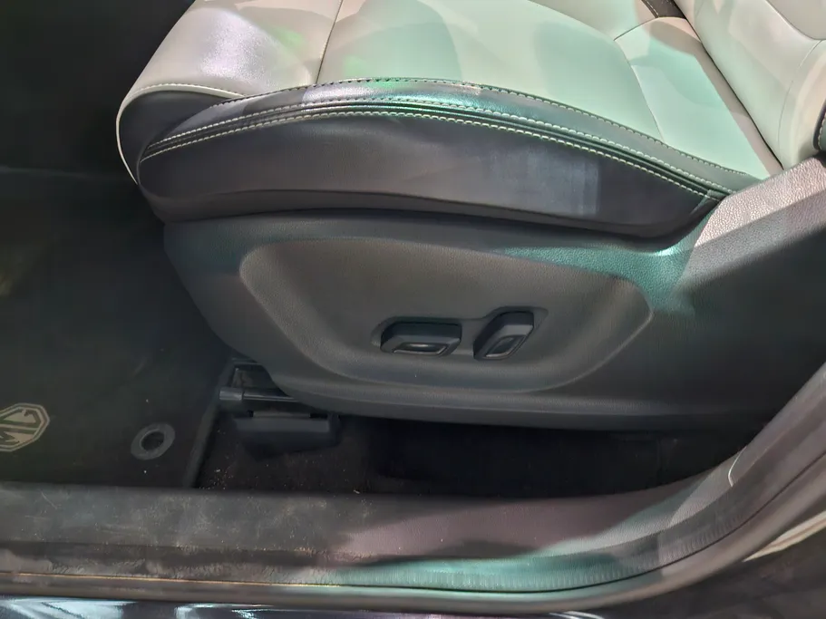 ام جي ZS LUX 2023 