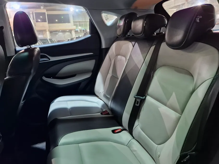 ام جي ZS LUX 2023 