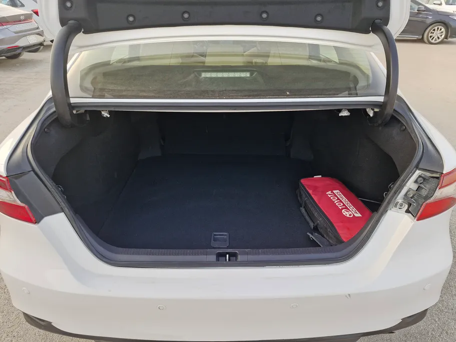 2024 Toyota Camry  LE 