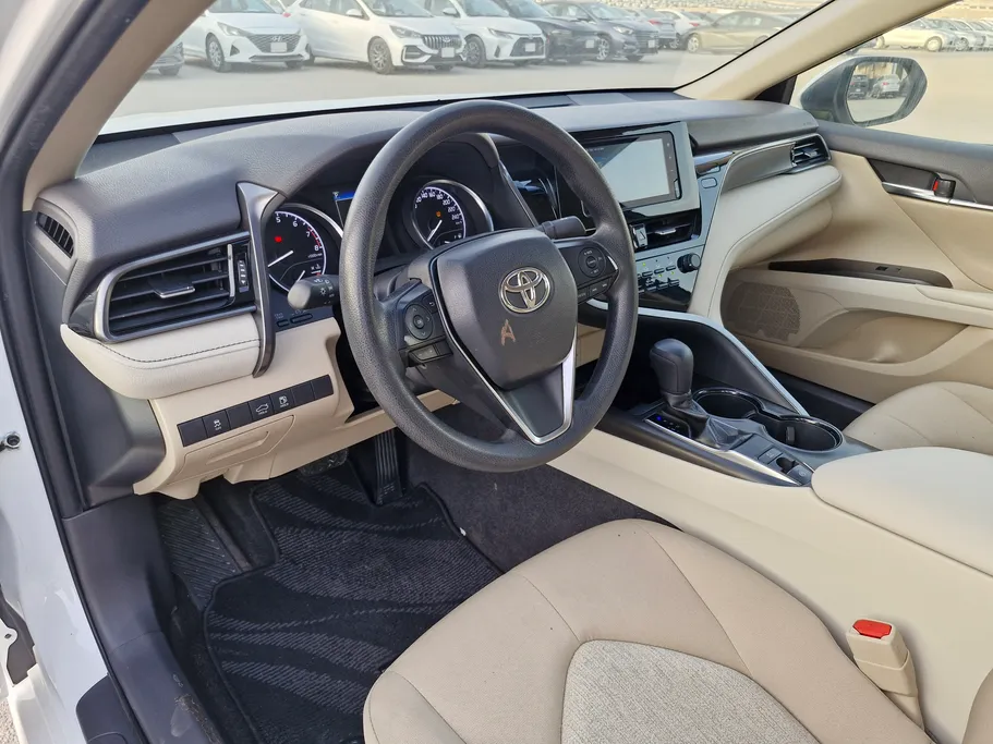 2024 Toyota Camry  LE 