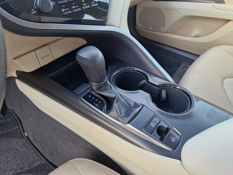 2024 Toyota Camry  LE 