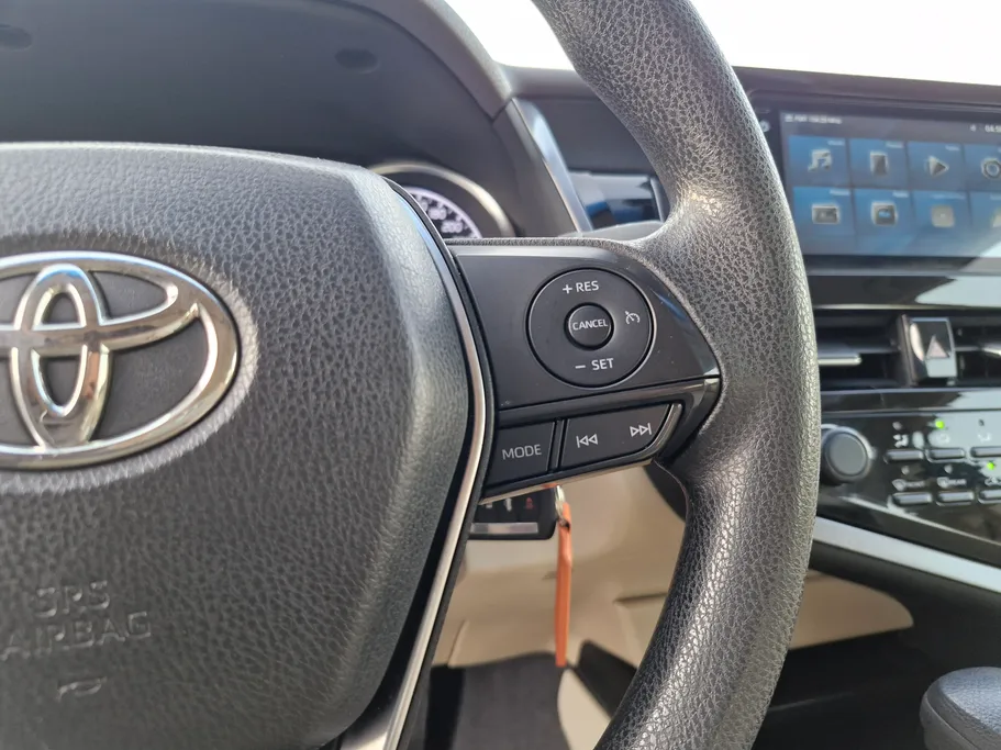 2024 Toyota Camry  LE 