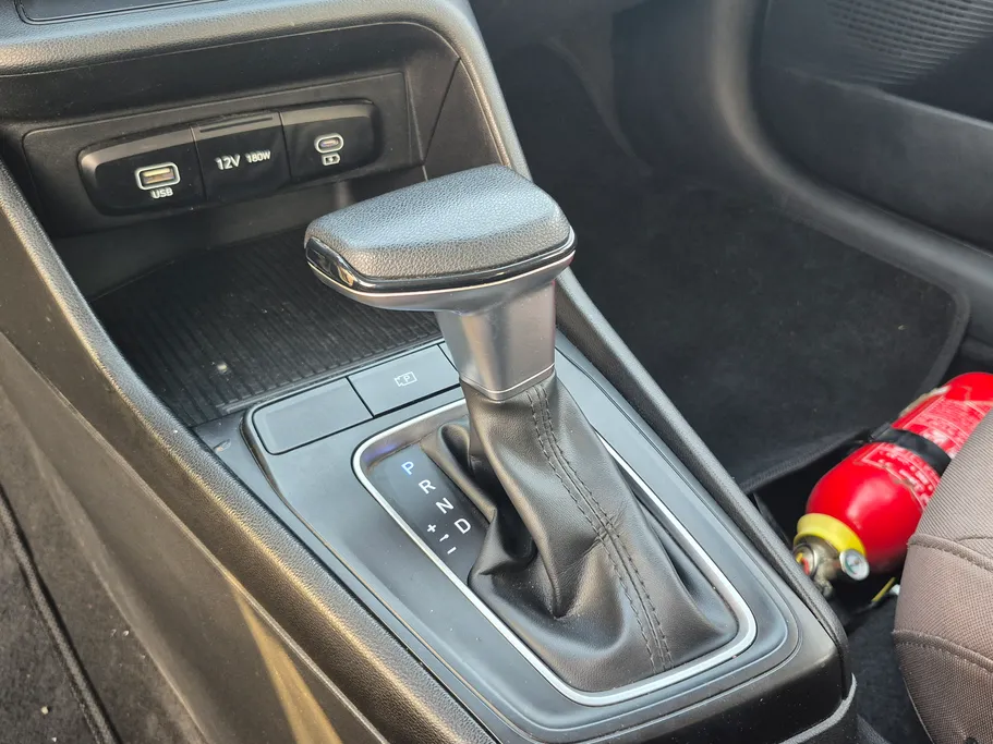 2024 Hyundai Accent Fleet 