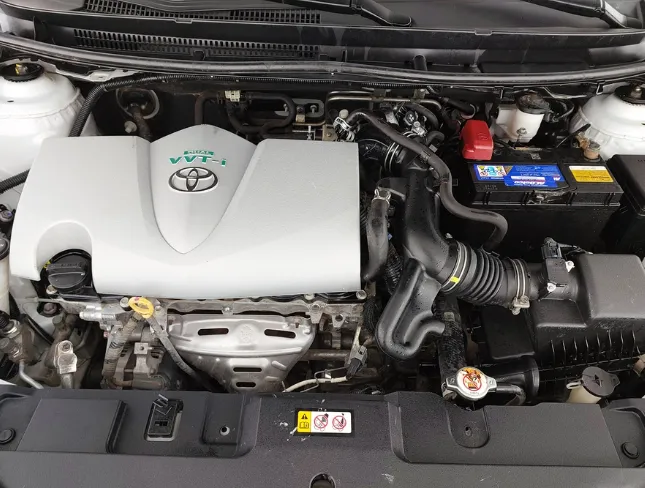 2022 Toyota Yaris  Y 