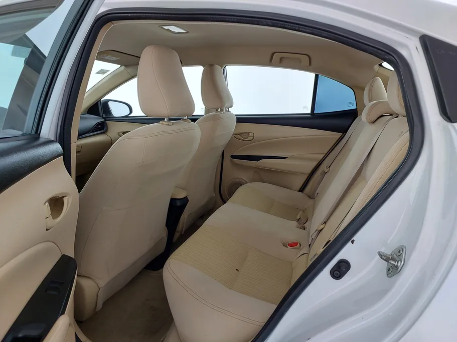 2022 Toyota Yaris  Y 