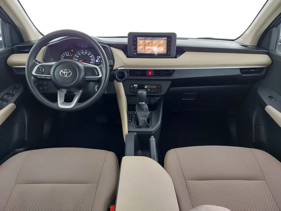 تويوتا يارس Y 2023 