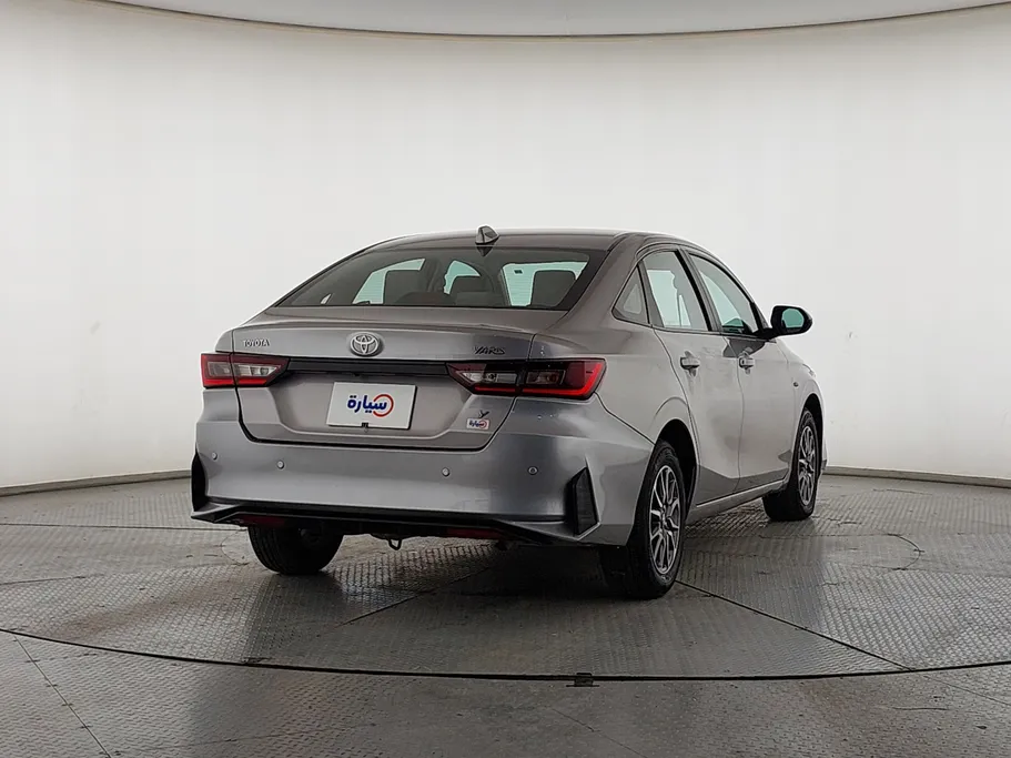 تويوتا يارس Y 2023 