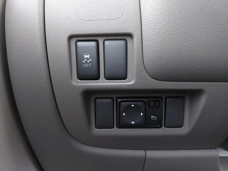 2022 Nissan Sunny Classic 