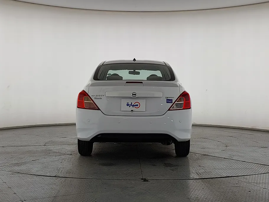 2022 Nissan Sunny Classic 