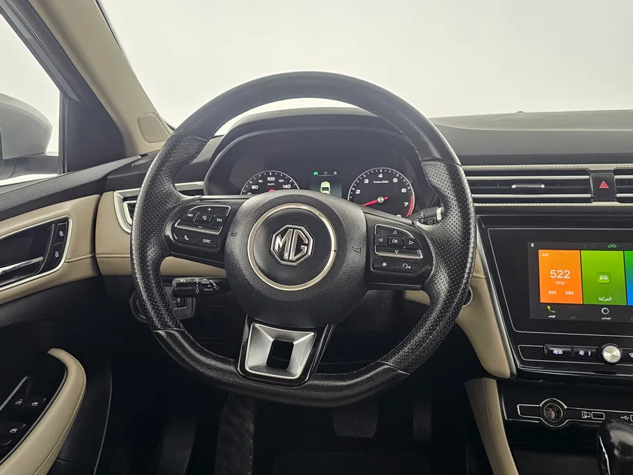 ام جي 5 COM 2022 