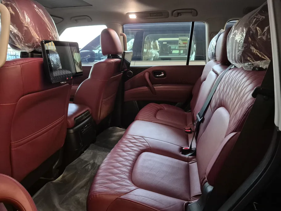 2023 Nissan Patrol Platinum 