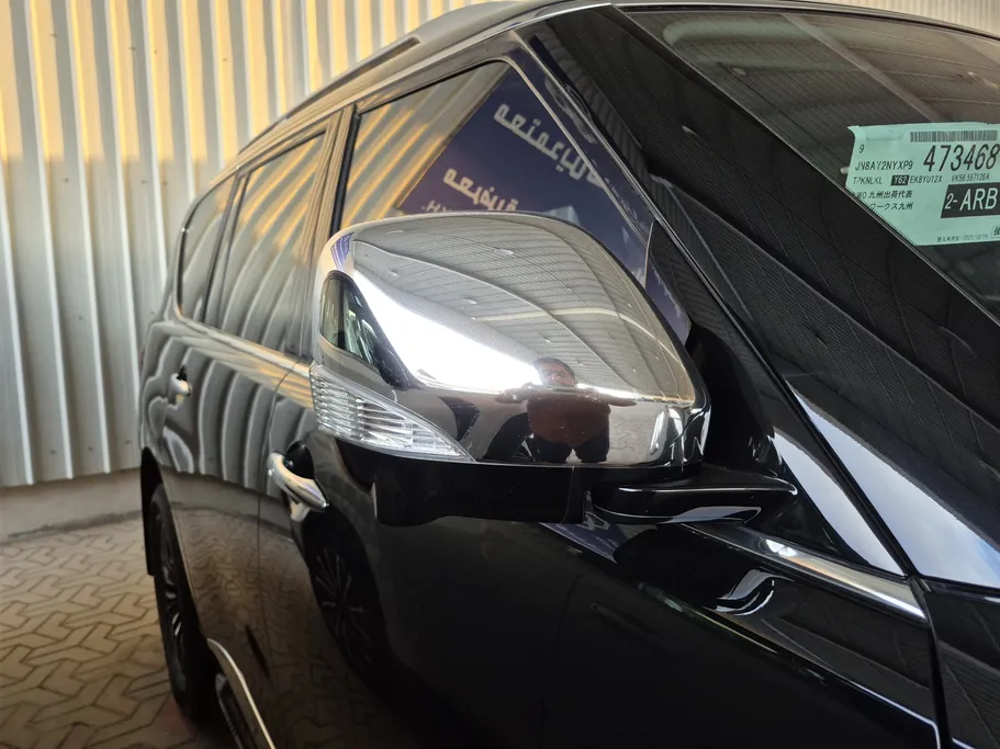 2023 Nissan Patrol Platinum 