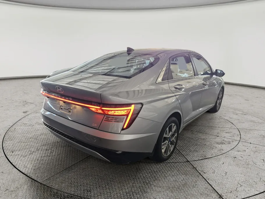 2024 Hyundai Accent PREMIUM 