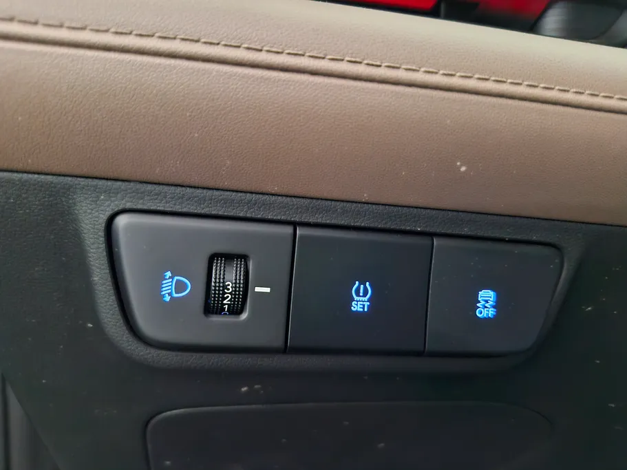 2024 Hyundai Accent PREMIUM 