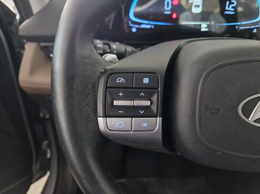 2024 Hyundai Accent PREMIUM 