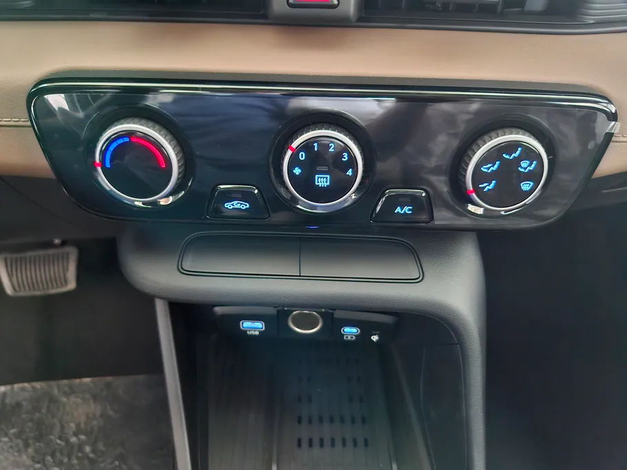 2024 Hyundai Accent Comfort 