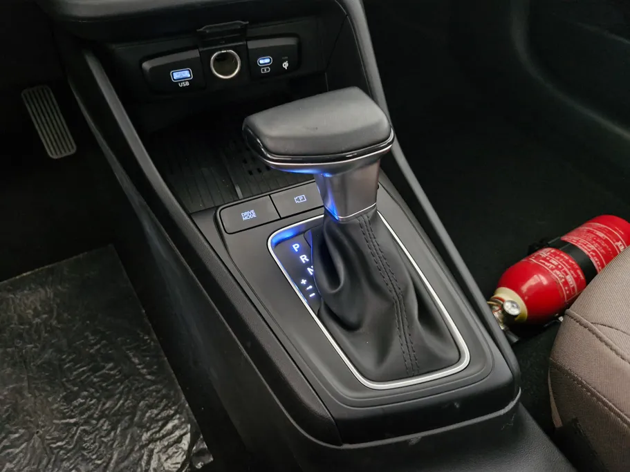 2024 Hyundai Accent Comfort 