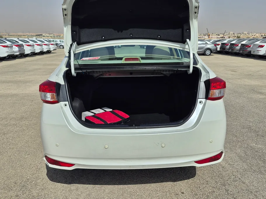 تويوتا يارس Y 2019 