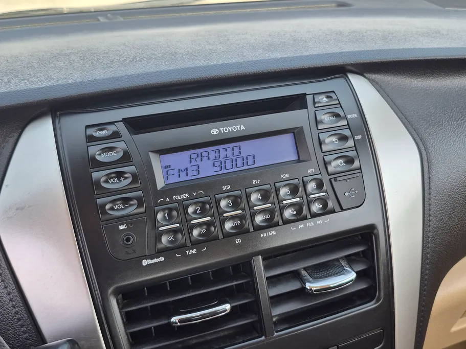 تويوتا يارس Y 2019 