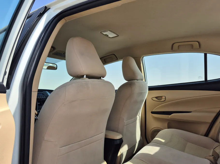 تويوتا يارس Y 2019 