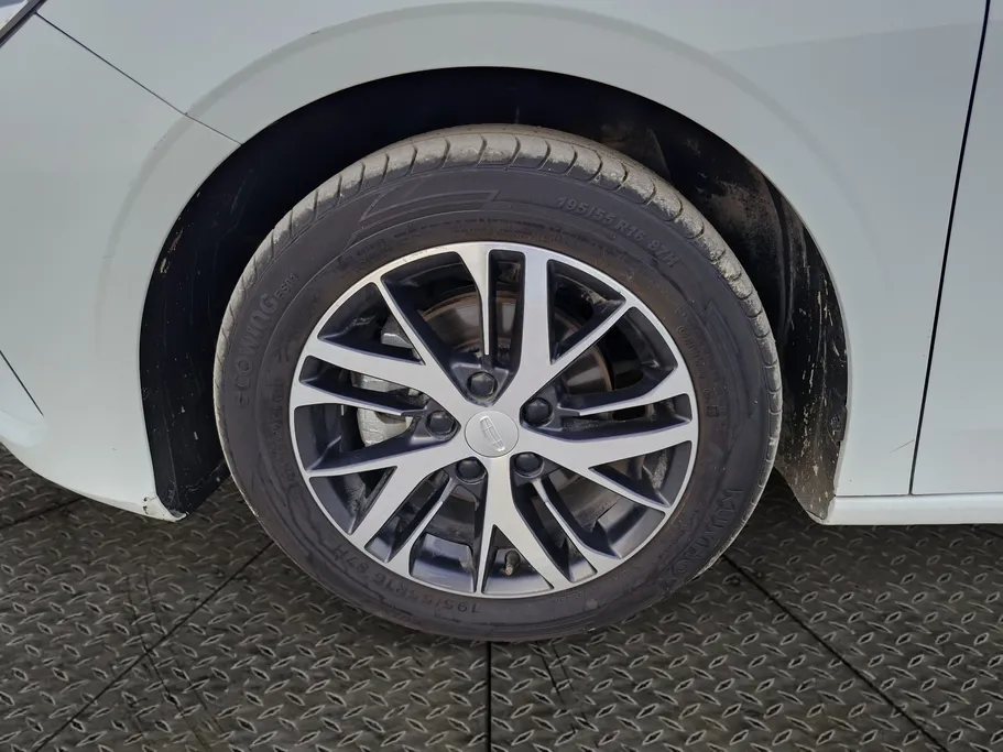 2024 جيلي Emgrand GS 