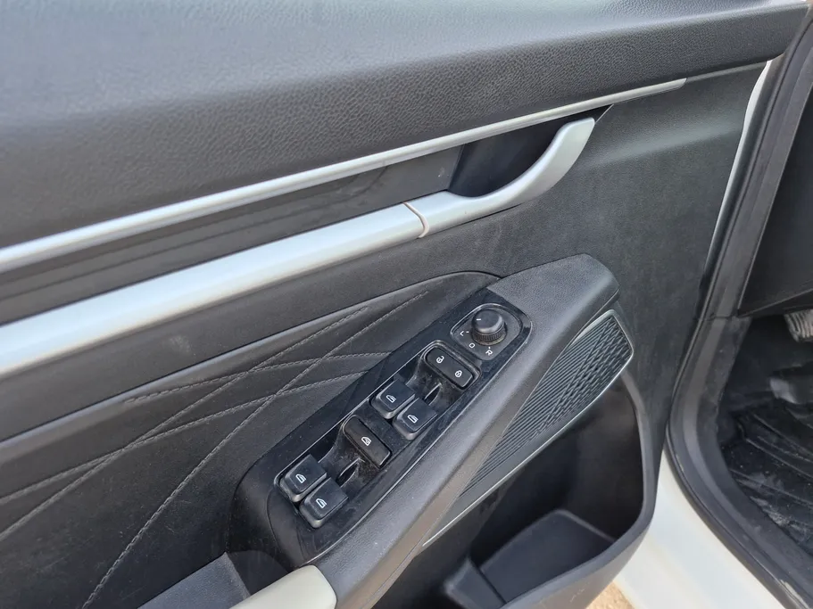 2024 جيلي Emgrand GS 