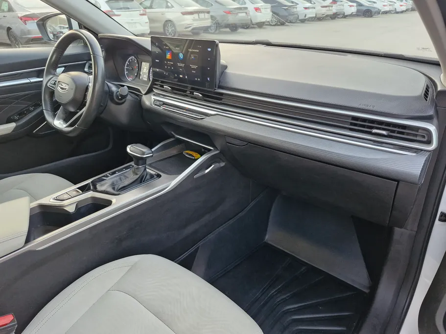 2024 جيلي Emgrand GS 