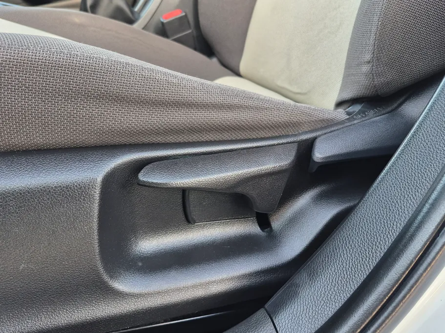 تويوتا كورولا XLI 2023 