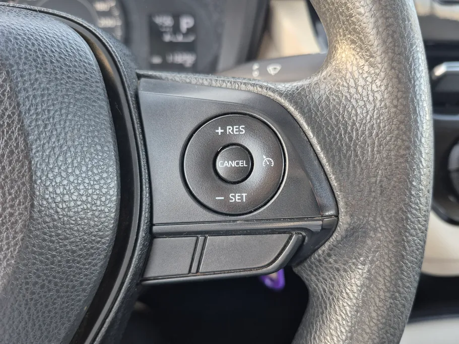 تويوتا كورولا XLI 2023 