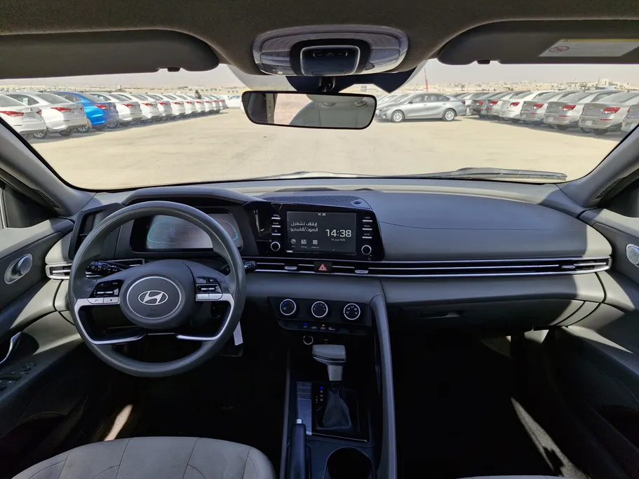 2024 Hyundai Elantra Fleet 