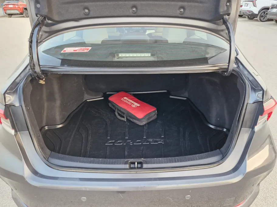 تويوتا كورولا XLI 2023 