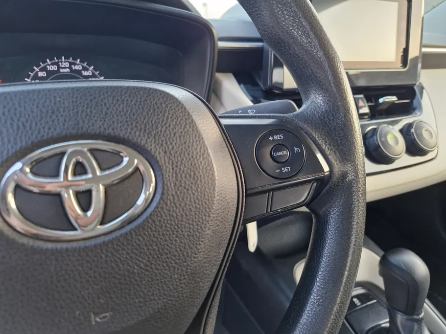 تويوتا كورولا XLI 2023 