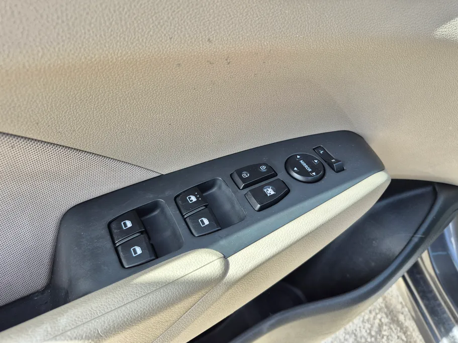 2023 Hyundai Accent Smart 