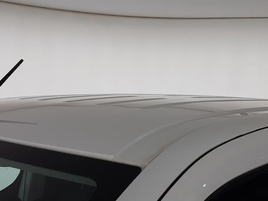 2022 Peugeot Partner Short van 