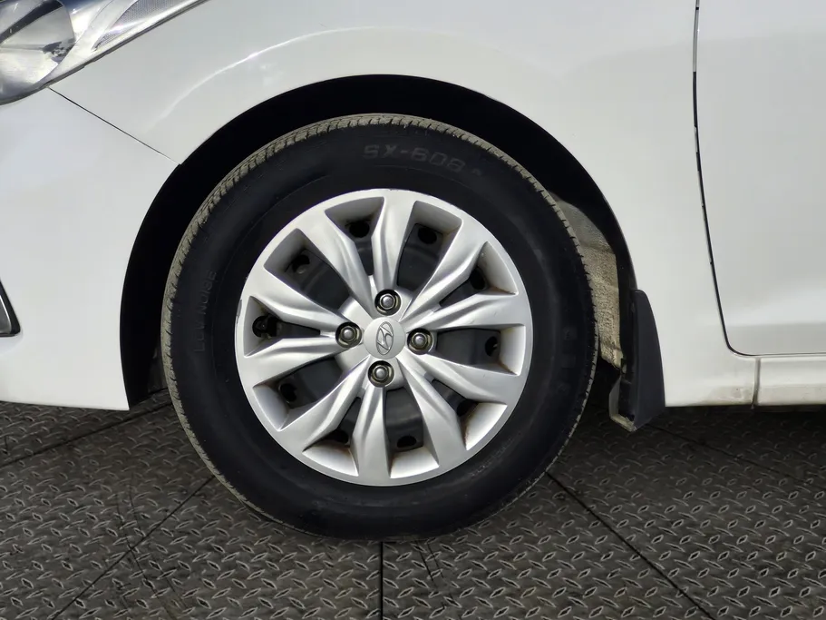 2020 Hyundai Accent GL 