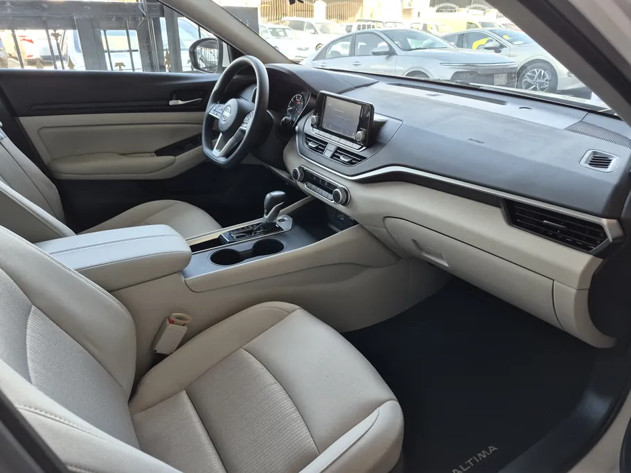 نيسان التيما S 2022 