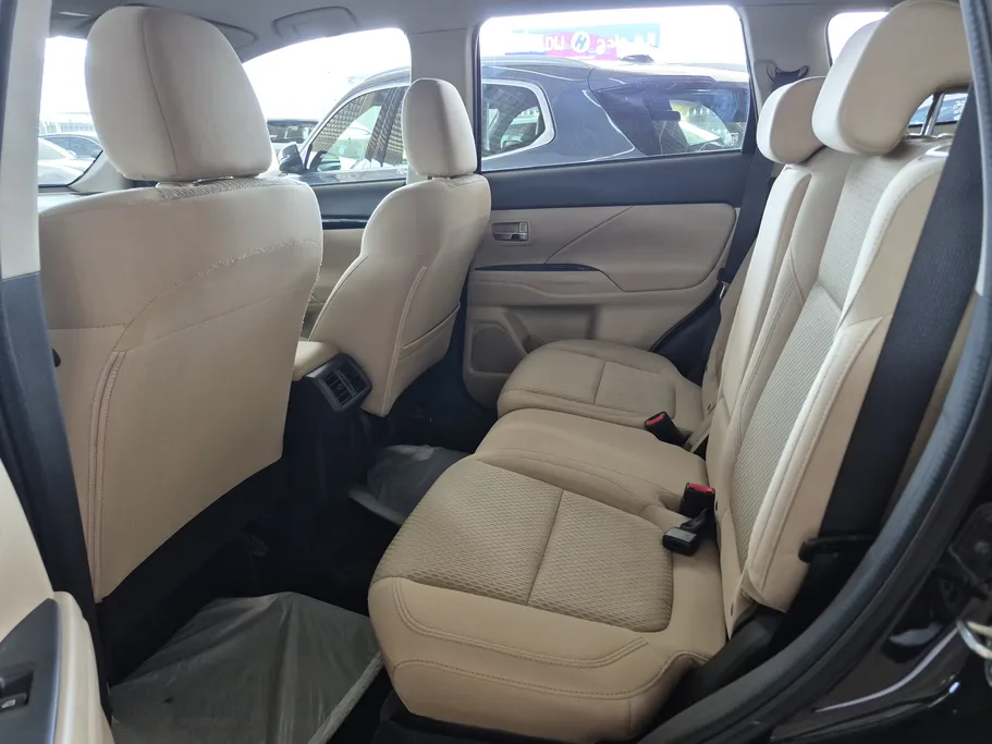 2020 Mitsubishi Outlander CLS 