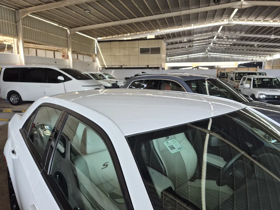 كرايسلر 300 S 2021 