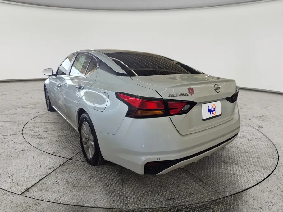 نيسان التيما S 2023 