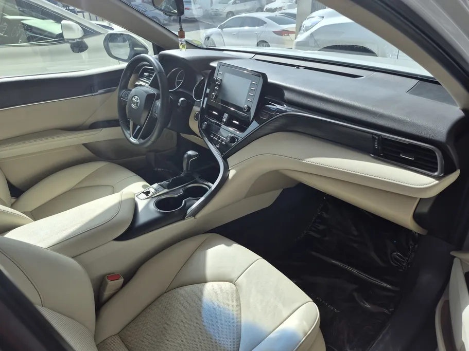 تويوتا كامري Limited 2023 