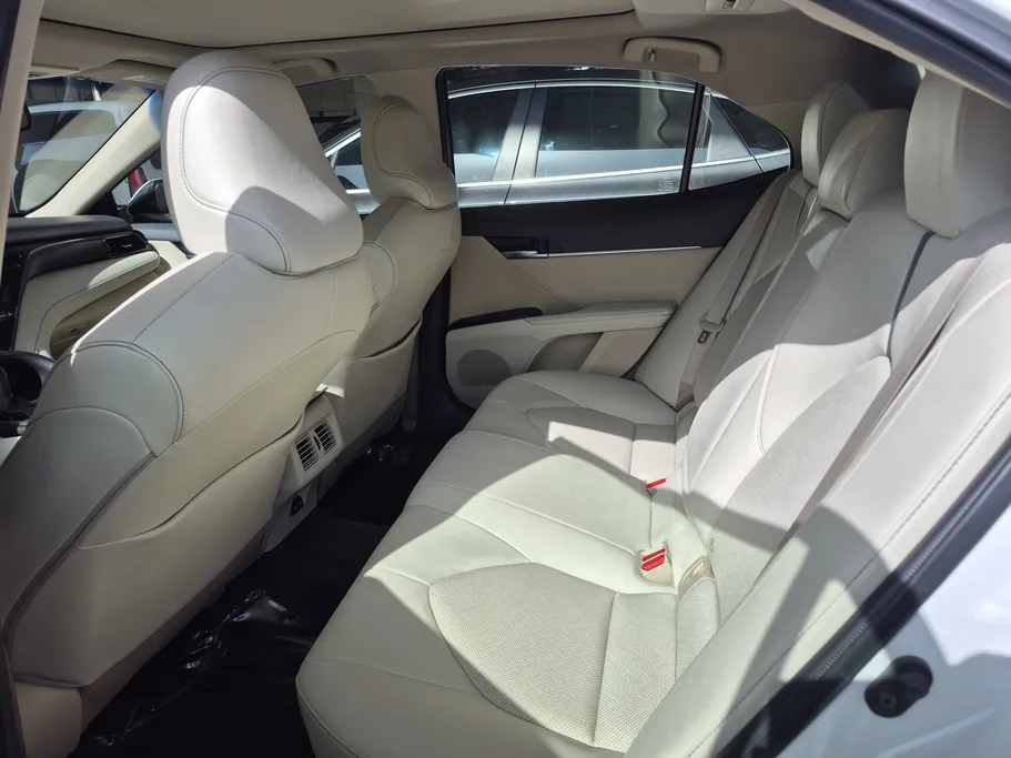 تويوتا كامري Limited 2023 