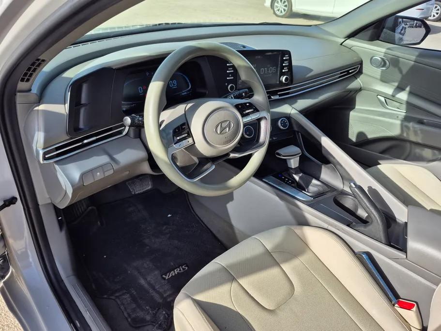 2024 Hyundai Elantra Fleet 