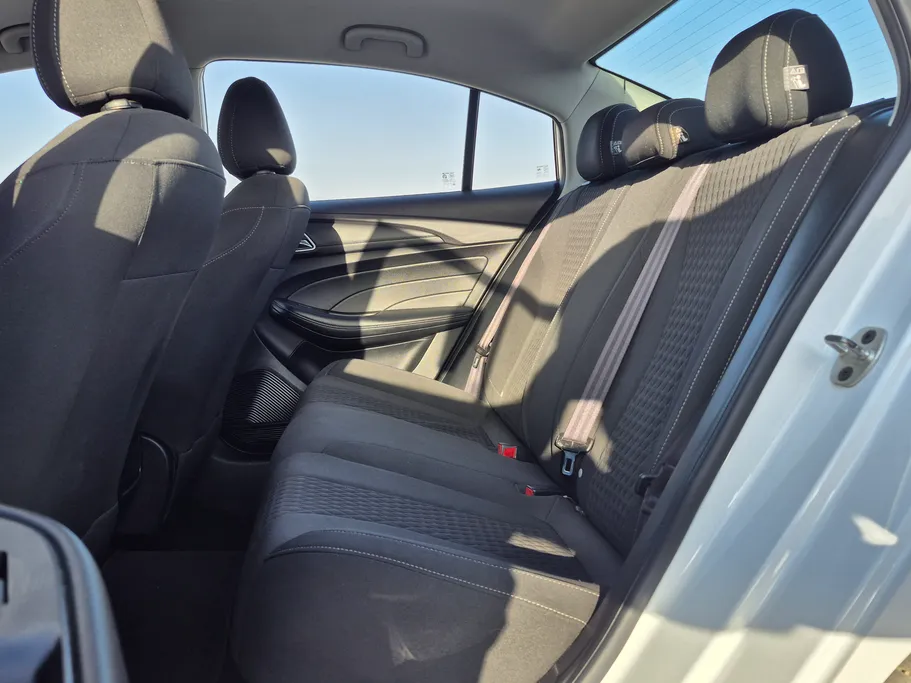 ام جي 5 STD 2022 