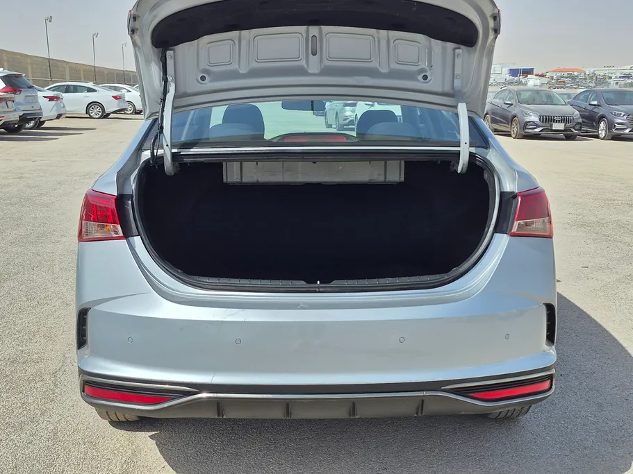 2022 Hyundai Accent Smart 