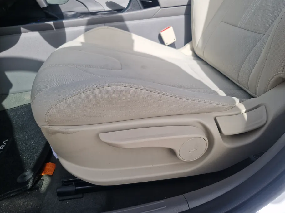 2024 Hyundai Elantra Fleet 