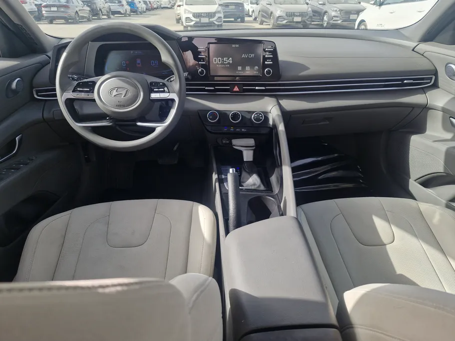 2024 Hyundai Elantra Fleet 