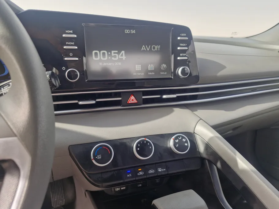 2024 Hyundai Elantra Fleet 