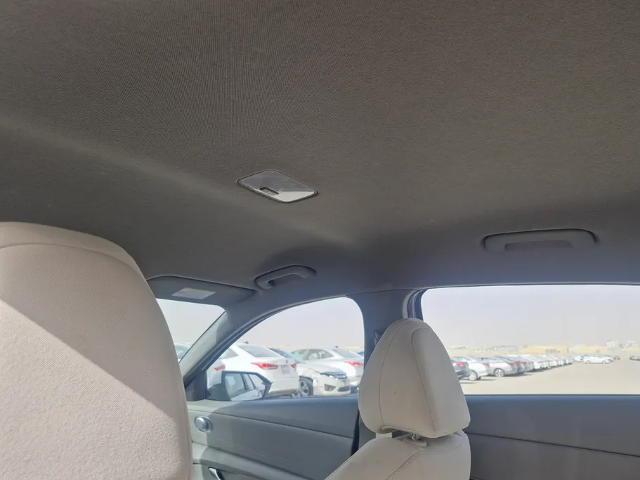 2024 Hyundai Elantra Fleet 